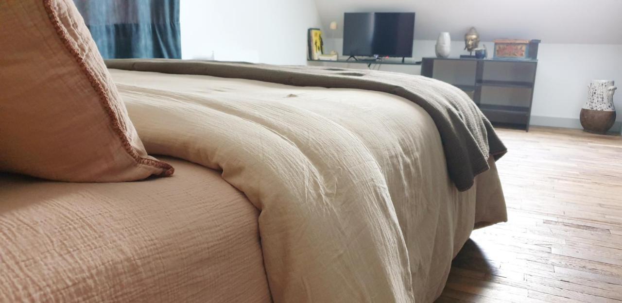 Hotel La Croix Au Maitre Coulanges-la-Vineuse Zewnętrze zdjęcie