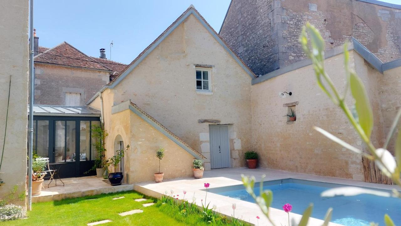 Hotel La Croix Au Maitre Coulanges-la-Vineuse Zewnętrze zdjęcie